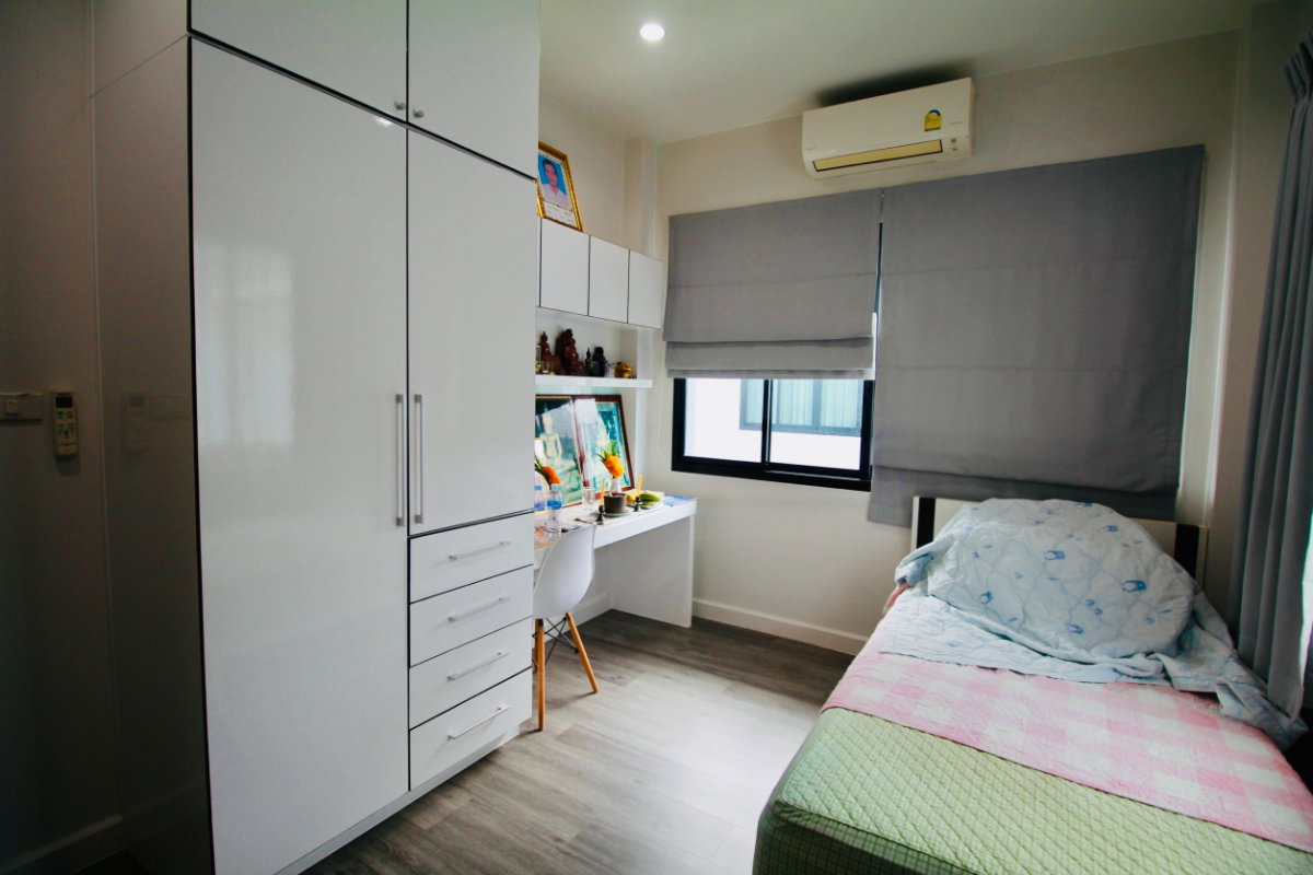 รูป ขายบ้านเดี่ยว 2 ชั้น หลังมุม 54.6 ตร.ว. บิลต์อินทั้งหลัง สกายวิลล์ (Skyville) ใกล้แยกบ้านแลง ระยอง - รูปที่ 22/26