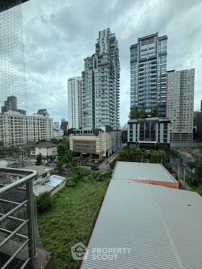 รูป คอนโด 2 ห้องนอน Serene Place Sukhumvit 24 ใกล้ BTS พร้อมพงษ์ (ID 3206568) - รูปที่ 7/7