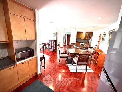 รูปภาพ 2-BR Supreme Ville Condominium Near MRT Khlong Toei (ID 3205466)