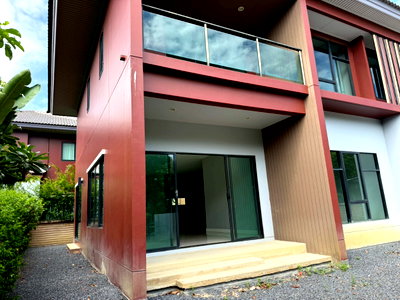Houses for sale : 🏡 Like a Brand-New Home Waiting for Its First Owner , Premium view