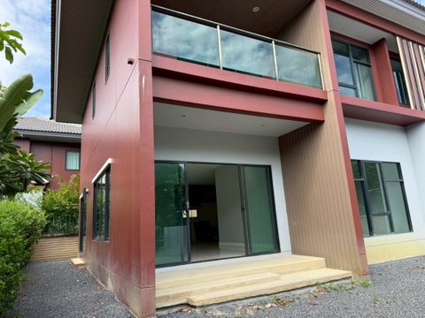 🏡 Like a Brand-New Home Waiting for Its First Owner , Premium view