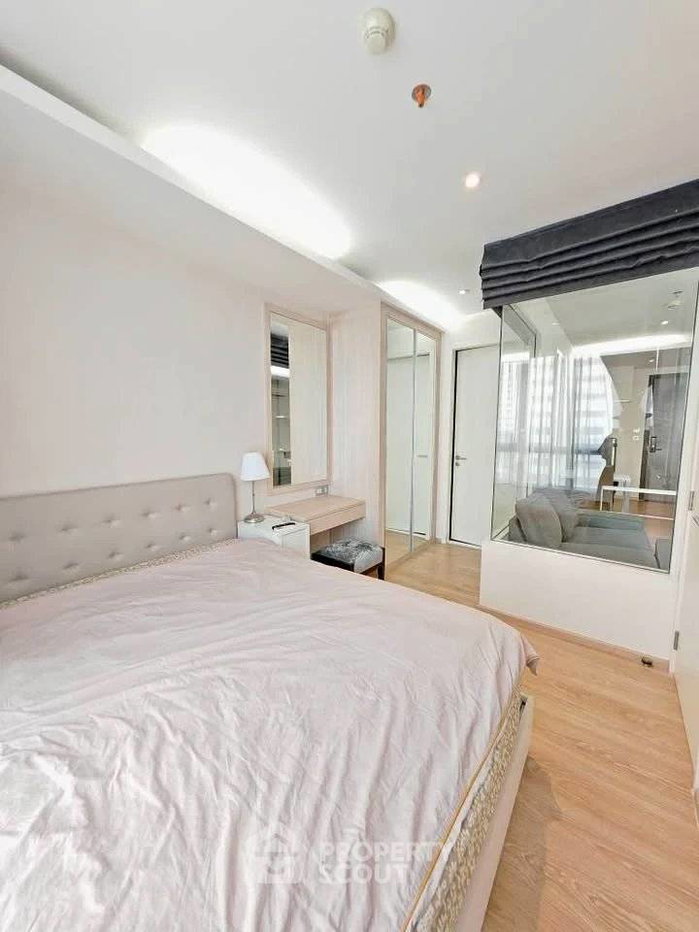 picture Great Value 1-BR H Sukhumvit 43, BTS Phrom Phong Area (ID 3203386) - 1/9