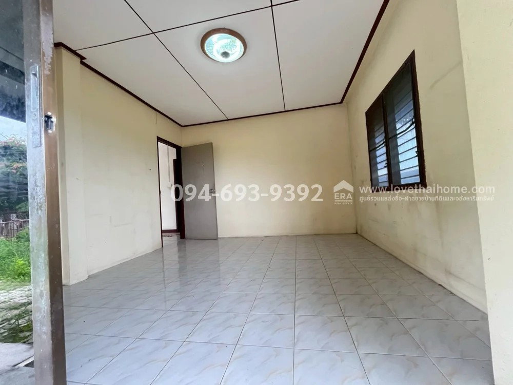 รูป บ้านเดี่ยว2ชั้นลาดกระบัง-ขุมทอง-ลำต้อยติ่ง หมู่บ้านเลคการ์เด้นโฮมหลังมุม พื้นที่ 54 ตรว.ราคาพิเศษ (ราคานี้ลดสุดๆ แล้ว พร้อมจบ คุยต่อรองได้อีกนิดหน่อย) - รูปที่ 19/25