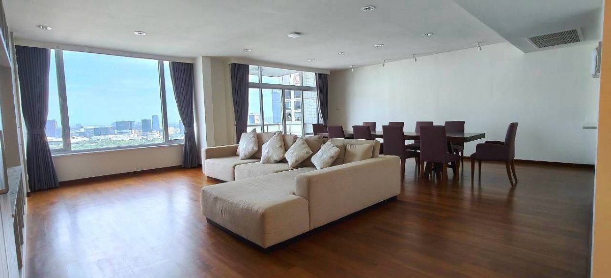 รูป ให้เช่าคอนโดห้องใหญ่ All season mansion Rare Size 203 ตร.ม. ชั้น 31 | รีโนเวทใหม่ | วิวโล่ง | จอดรถประจำ 2 คัน - รูปที่ 2/14