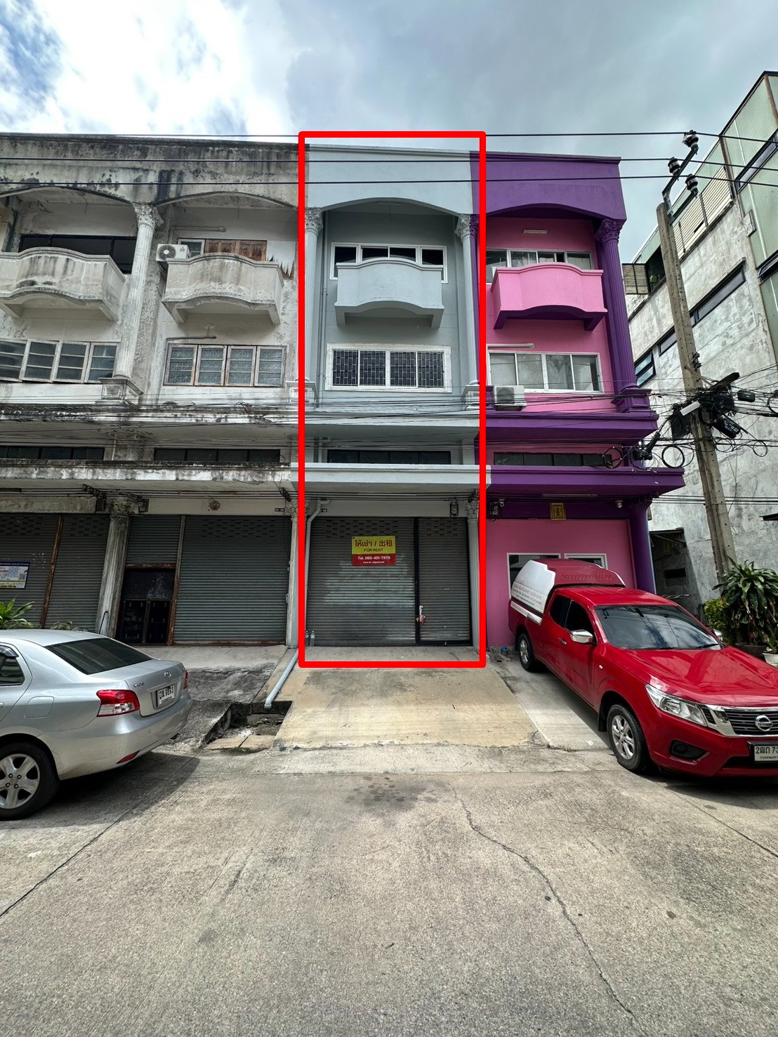 🏢✨ ให้เช่าอาคารพาณิชย์ 3 ชั้นครึ่ง | ซอย พระยาสุเรนทร์ 15 – หมู่บ้านกาญจนทิพย์ อาคารปรับปรุงใหม่ พร้อมเข้าอยู่