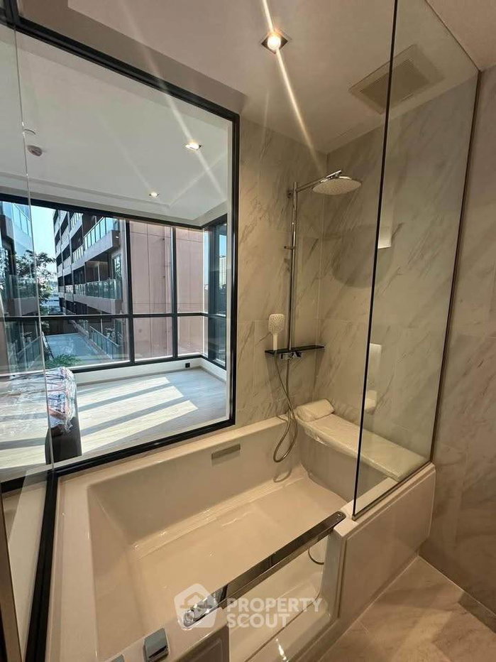 รูป คอนโด 2 ห้องนอน The Room Sukhumvit 38 ใกล้ BTS ทองหล่อ (ID 3206216) - รูปที่ 10/16