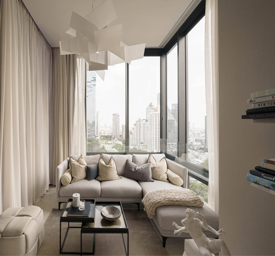 รูป ให้เช่าคอนโด Ashton Silom__2 ห้องนอน__72 ตรม. - รูปที่ 1/12