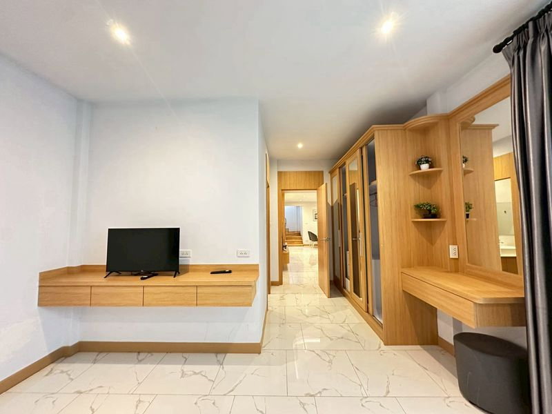 รูป ให้เช่า Suksabai Pool Villa ขนาด 4 ห้องนอน 5 ห้องน้ำ เฟอร์ครบ พร้อมเข้าอยู่ - รูปที่ 15/20