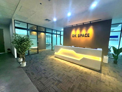 Office for rent ม.เอแบค : OK Space @ Major Tower Rama 9 — Fully furnished office space in the Rama 9 area.