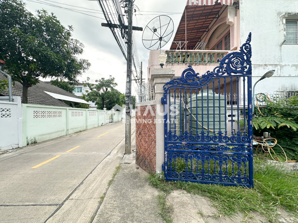 รูป 🔥 บ้านพร้อมที่ดิน สนามบินน้ำ ซอย พงษ์สวัสดิ์ 4 🔥 / 4 ห้องนอน #HNGM090 - รูปที่ 53/56