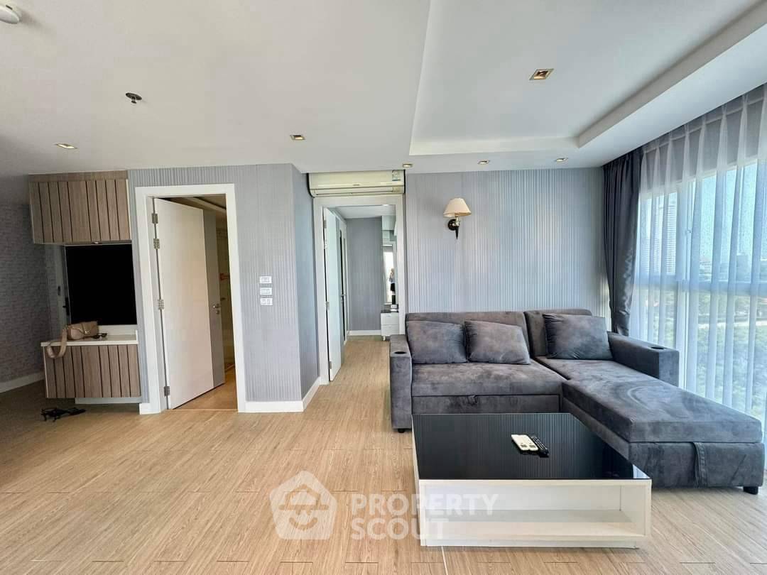 รูป ขายคอนโด 1 ห้องนอน La Santir Porchland 5 พัทยา (ID 3205374) - รูปที่ 2/10