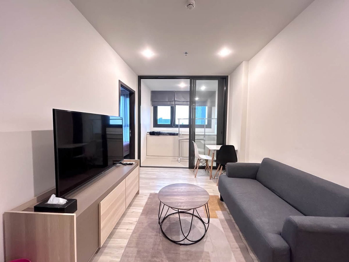 รูป 🌳🌳For rent XT Huai Khwang🌳🌳 ห้องสวย พร้อมอยู่ แต่งสวย จัดเต็ม มีหลายห้องให้เลือกชม ID LINE : @190evxgl - รูปที่ 9/12