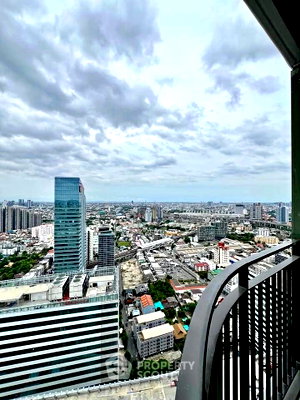 คอนโดให้เช่า : คอนโด 2 ห้องนอน ชั้น 45 Skyrise Avenue Sukhumvit 64 ใกล้ BTS Punnawithi (ID 3206035)