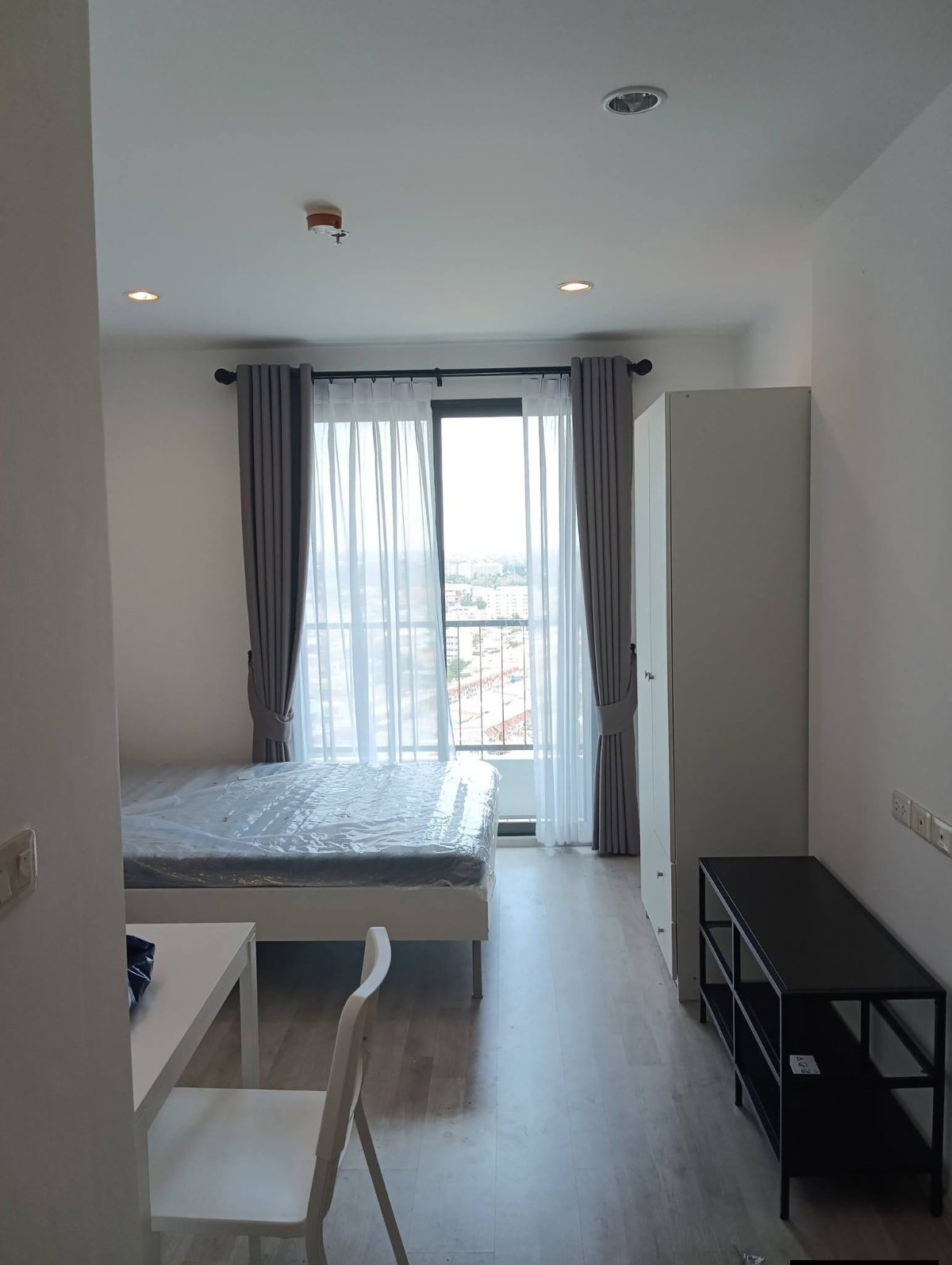 🔥 ห้องชั้น 19 ฝั่งใต้ วิวดี! Ideo Mobi Charan–Interchange เพียง 9,980 บาท/เดือน 🔥  🏡 ให้เช่า Ideo Mobi Charan–Interchange✨