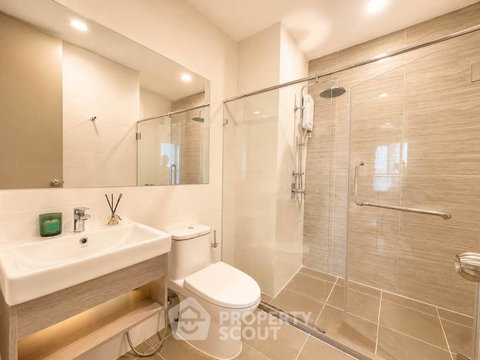 คอนโด 2 ห้องนอน ชั้น 43 Knightsbridge Prime Onnut ใกล้ BTS อ่อนนุช (ID 3206876)