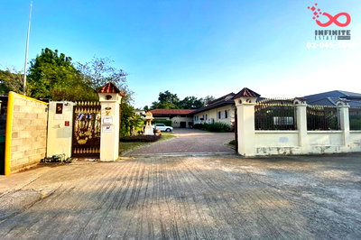 บ้านเดี่ยว ถนนกรุงเทพ-ชลบุรี มอเตอร์เวย์ : ขายบ้านเดี่ยว 2 ชั้น 677 ตร.ว.ถนนกรุงเทพกรีฑา - ศรีนครินทร์- พัฒนาการ สะพานสูง ใกล้มอเตอร์เวย์