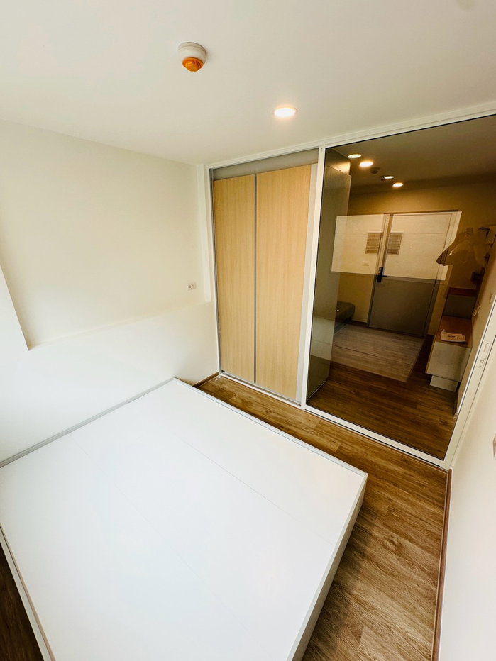picture Sale New Condo Cozi Petchakasem 48 - 5/9