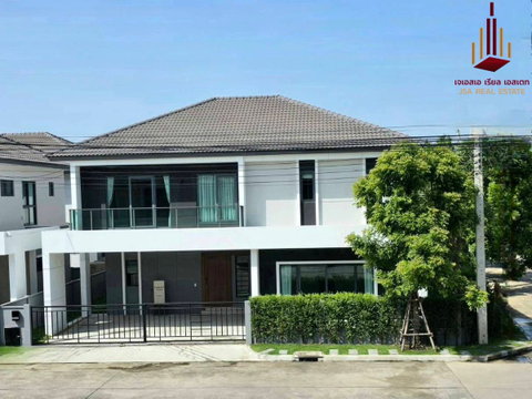 ✨ For Rent: CENTRO Vibhavadi✨  💰 Only 75,000 THB/month