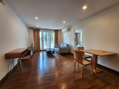 RARE BEST PRICE Baan Siri Sukhumvit 13 2-Bed 76 SQM Below Market Value - U1121298