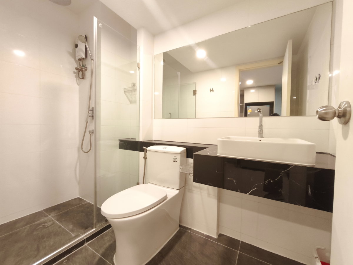 รูป Knightsbridge Space Rama 9 ห้องสวย ราคาดี สอบถามเพิ่มเติมได้ที่ Line @condorental - รูปที่ 10/11