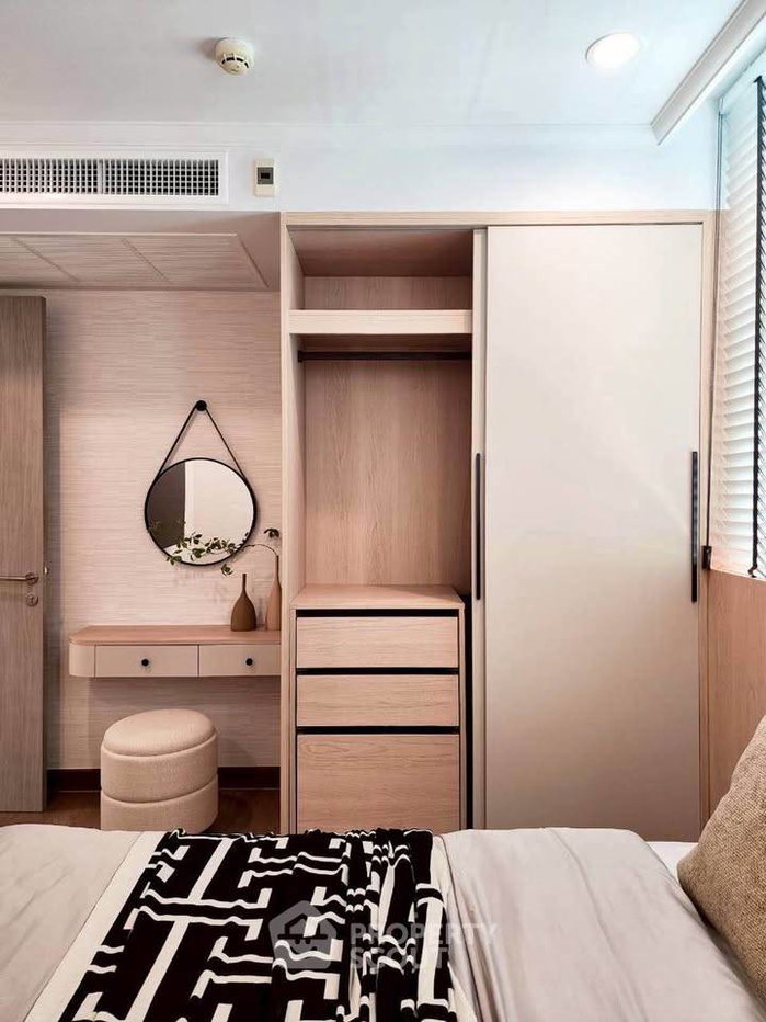 รูป คอนโด 2 ห้องนอน Supalai Oriental Sukhumvit 39 ใกล้ MRT เพชรบุรี (ID 3206210) - รูปที่ 9/32