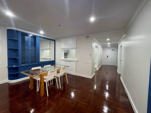 Two-bedroom Condominium unit for rent in East Tower Condominium, next to Central Plaza Bangna