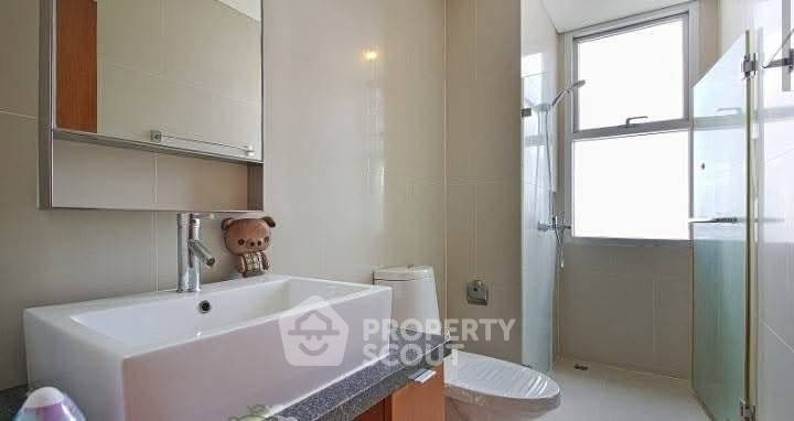 รูป ใกล้ BTS กรุงธนบุรี 100 ม. คอนโด 1 ห้องนอน ชั้น 15 Villa Sathorn (ID 3209655) - รูปที่ 4/12