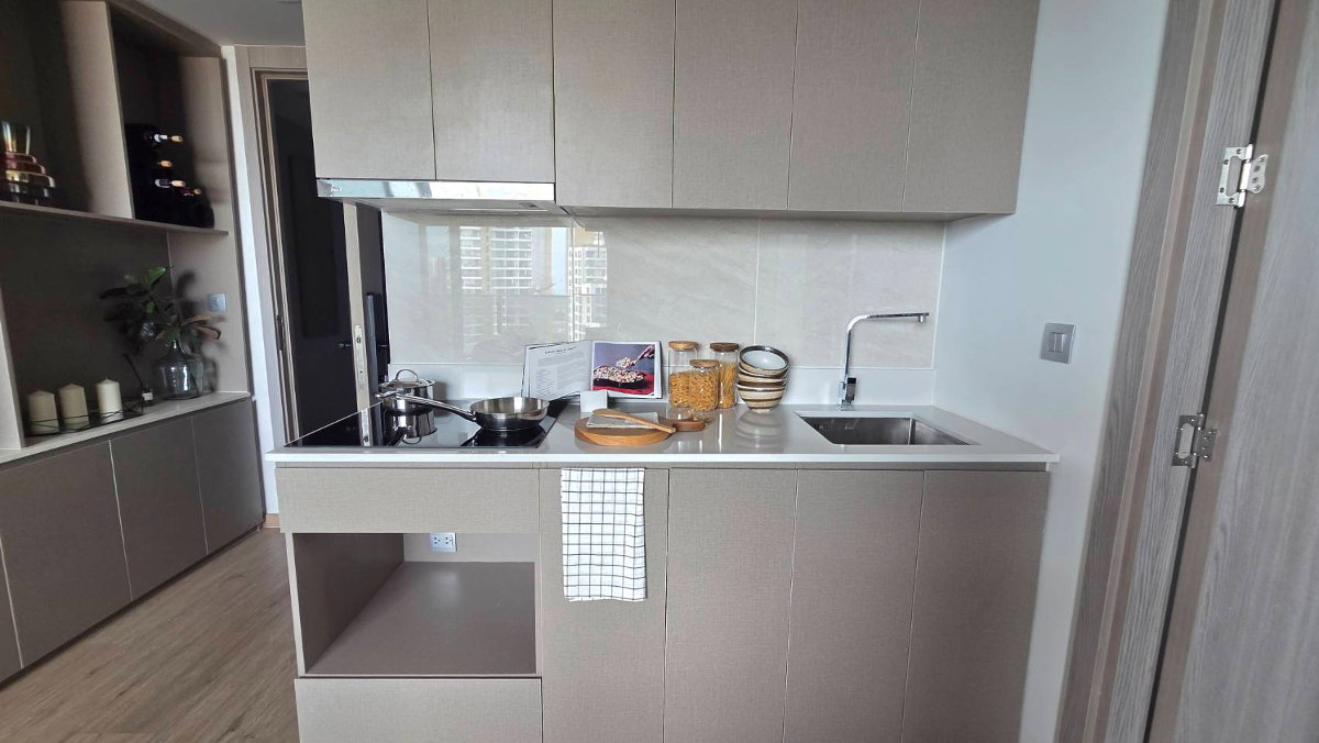 รูป 🎥 ⛵ FINAL CLEARANCE ⛵ Jomtien Bay view / Corner / 22F / 2bedrooms >> THB8.9mil彡 - รูปที่ 3/10
