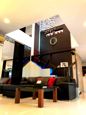 บ้านเดี่ยวให้เช่า :   ให้เช่า ขาย บ้านเดี่ยวหรู Nirvana Sathorn ถนนกัลปพฤกษ์ | บ้านหัวมุม | ใกล้สระและฟิตเนส | พร้อมเข้าอยู่ 1 ก.ย.