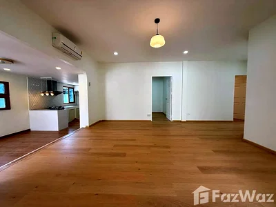 Houses for sale Muang Phuket Phuket : Renovated House 6688385