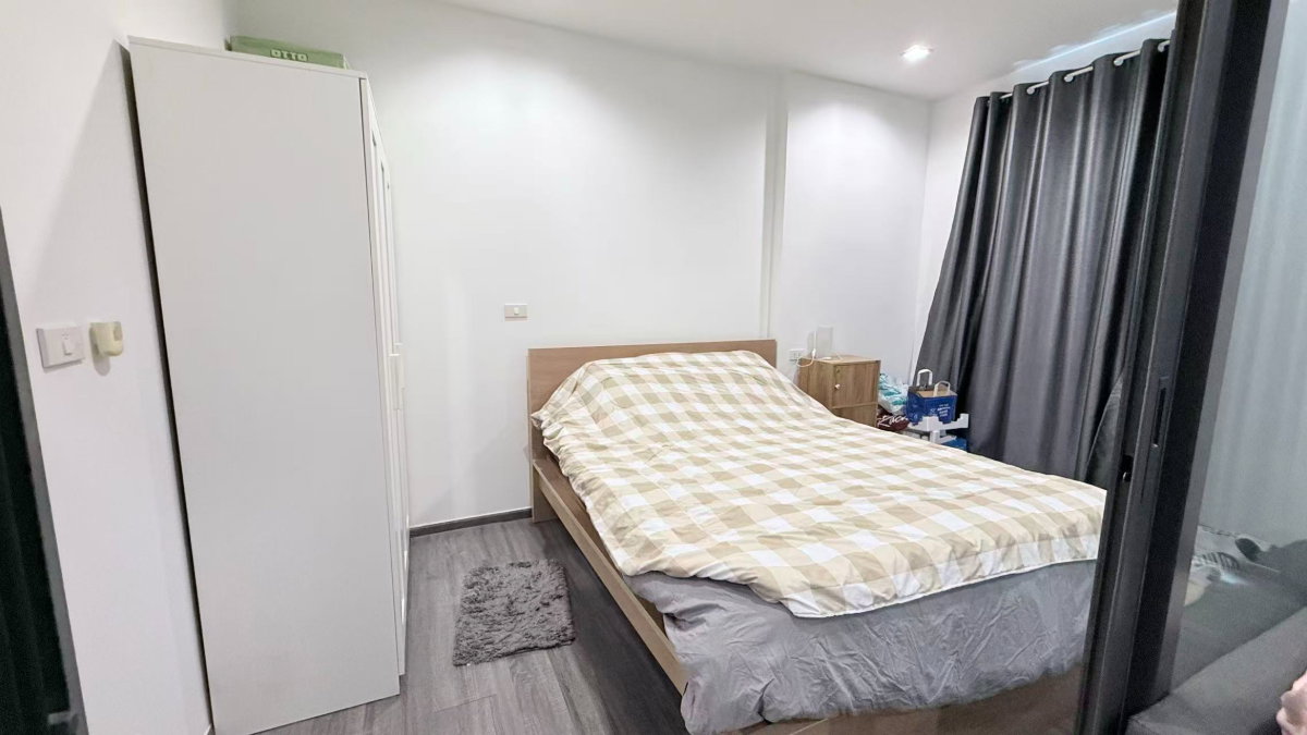 เดอะ ริช สาทร-ตากสิน | ชั้น 7 30 ตร.ม. ยูนิต (เพียง 180 ม. ถึง BTS วงเวียนใหญ่) 14,000 บาท / เดือน