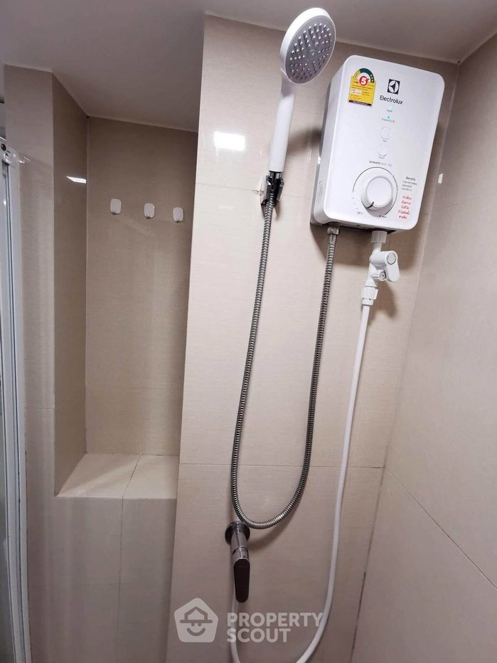 picture 17th-Floor 1-BR At Modiz Sukhumvit 50 In BTS On Nut Area (ID 3206986) - 15/16