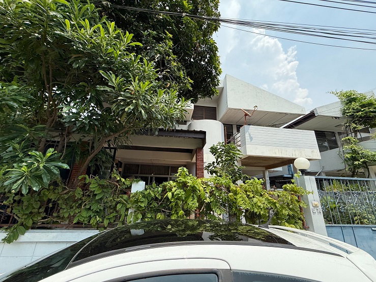 รูป ขายบ้านเดี่ยว ย่านสะพานควาย หมู่บ้านจตุรมิตร ซอยประดิพัทธ์ 15 - รูปที่ 1/5