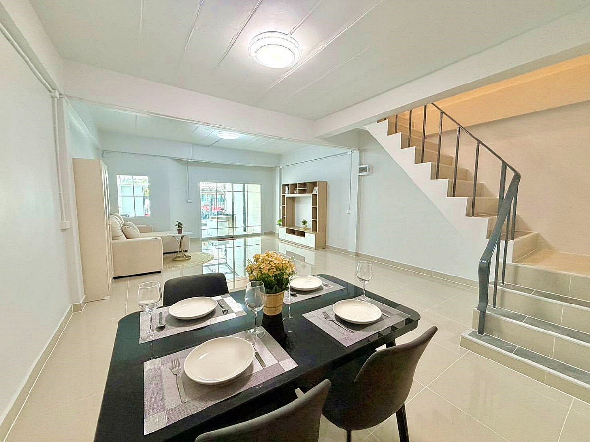 รูป MO.  บ้านสวย  4 ห้องนอน มีระเบียงหน้าบ้าน #หมู่บ้านจันทิมา ธานี บางใหญ่  ใกล้เซ็นทรัล เวสเกต - รูปที่ 12/24