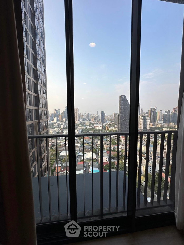 รูป ห้อง 1 ห้องนอน ชั้น 29 ให้เช่า ที่ Oka Haus Sukhumvit 36 ใกล้ BTS ทองหล่อ (ID 3207004) - รูปที่ 10/10