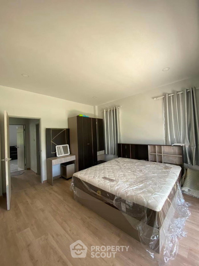 รูป บ้าน 4 ห้องนอน พื้นที่ 420 ตร.ม. สำหรับขายในพัทยา หนองปรือ (ID 3210098) - รูปที่ 4/17