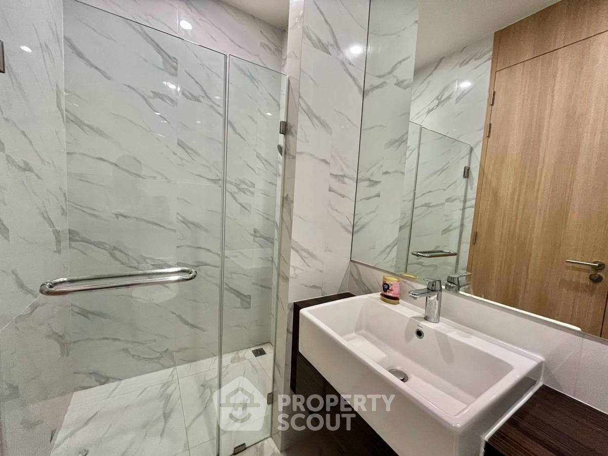 รูป คอนโด 1 ห้องนอน ชั้น 18 ที่ Noble Be Sukhumvit 19 ใกล้ BTS นานา (ID 3208659) - รูปที่ 7/8
