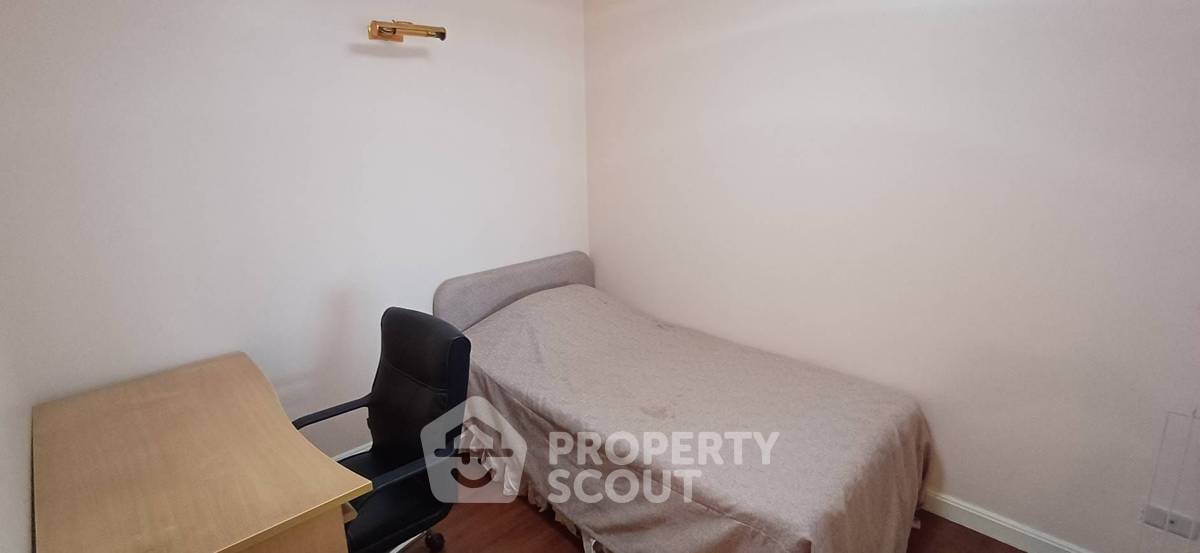 picture 2-BR At Navin Court Condominium, BTS Phloen Chit (ID 1784694) - 3/6