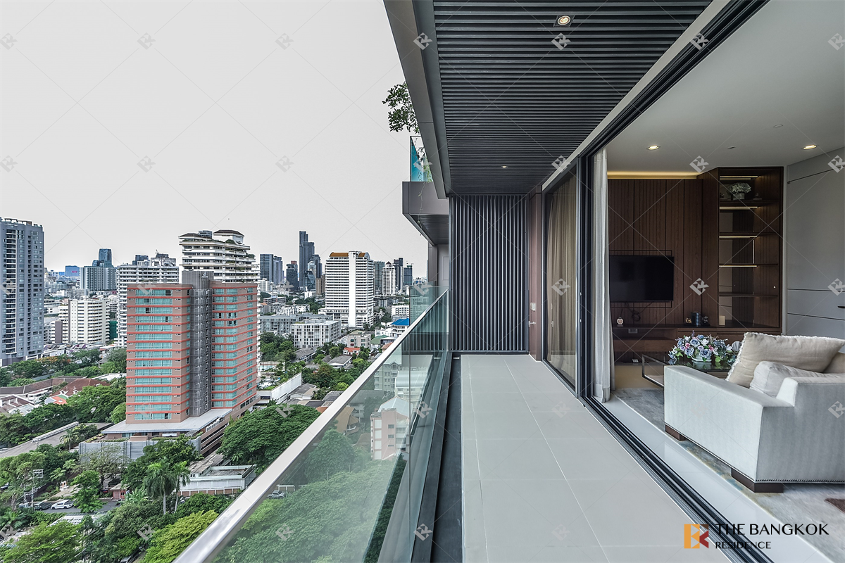 picture Vittorio Sukhumvit 39 near BTS Phrom Phong - 8/10