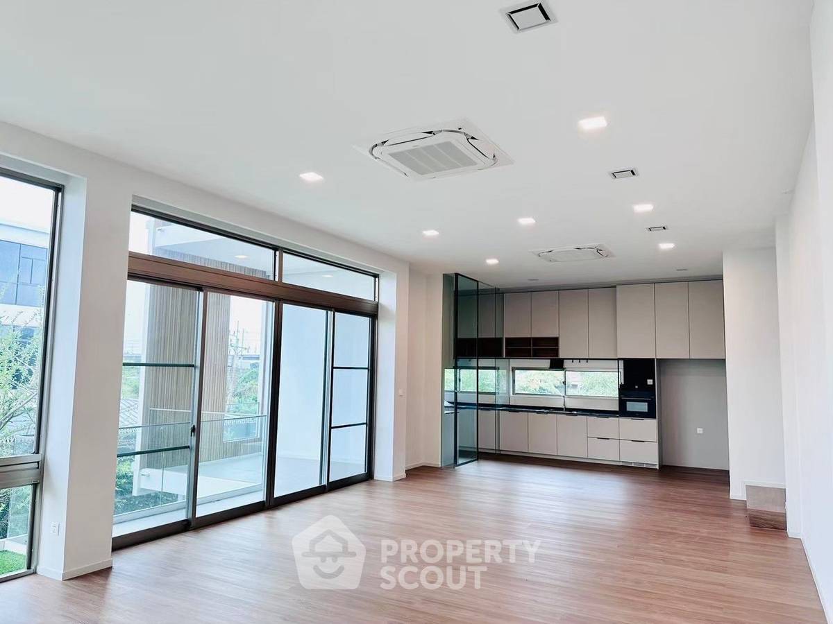รูป บ้าน 3 ห้องนอน ขนาด 324 ตร.ม. ให้เช่า ที่ VIVE Rama 9 (ID 3207177) - รูปที่ 6/36