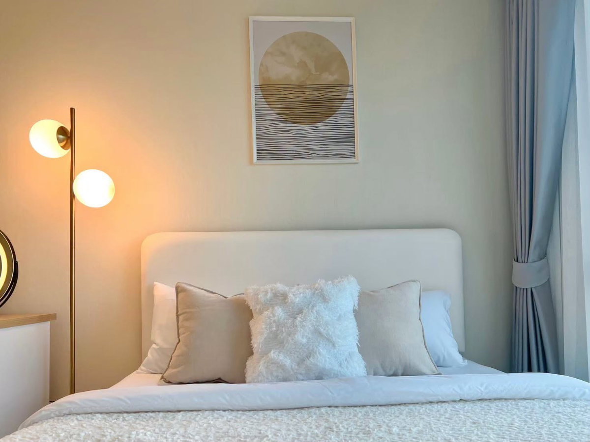 picture Move-In Ready | Bedding Set & Tableware Included | Near BTS Udomsuk - 4/17