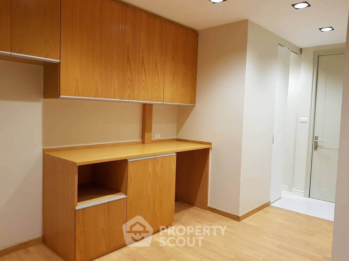 รูป ใกล้ MRT สามย่าน 100 ม. | 3 ห้องนอน Chamchuri Residence (ID 3208606) - รูปที่ 2/9