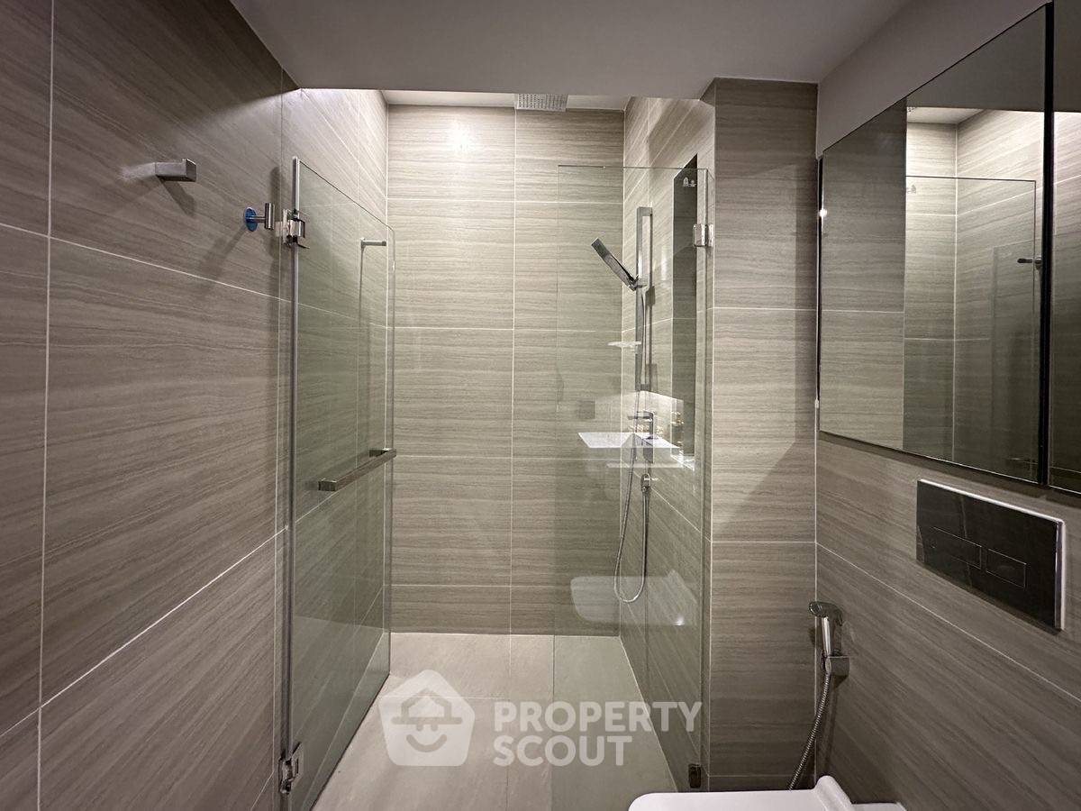 picture 43rd-Floor 2-BR At Park Origin Thonglor Near BTS Thong Lor (ID 2766650) - 25/38