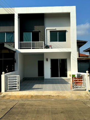 เช่าทาวน์โฮม กรุงเทพมหานคร : 🏠 ให้เช่าบ้าน : Habitown Nest (ฮาบิทาวน์ เนสท์)   รหัสทรัพย์ | 📌LNP-H1121 