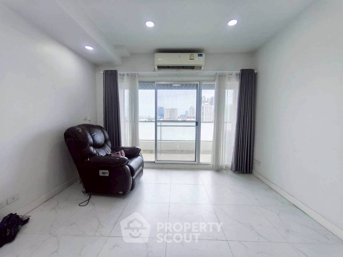 รูป คอนโด 2 ห้องนอน Baan Nonsi ขายย่านถนนจันทน์ กรุงเทพฯ (ID 3207175) - รูปที่ 1/11