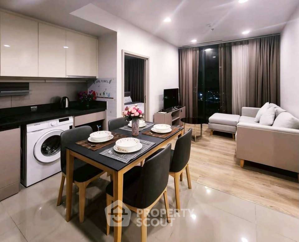 รูป คอนโด 2 ห้องนอน ชั้น 37 Oka Haus Sukhumvit 36 ใกล้ BTS ทองหล่อ (ID 3209248) - รูปที่ 2/13