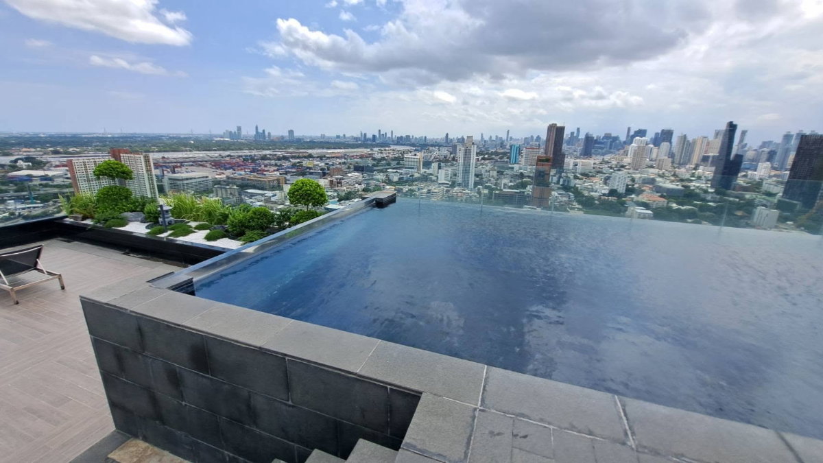 ห้องแต่งครบชั้น 21 | สเปซกว้าง 2 นอน | ใกล้ BTS เอกมัย & Gateway)