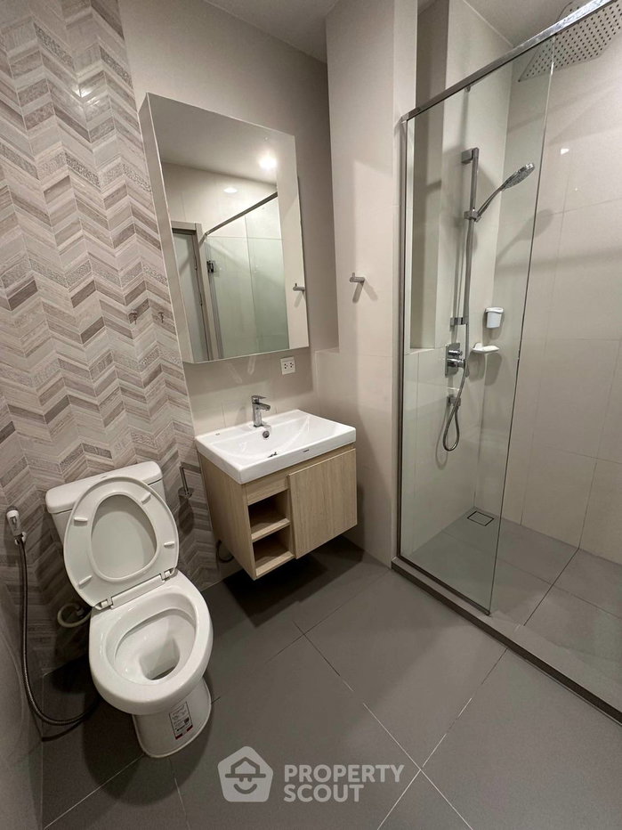 รูป ห้อง 1 ห้องนอน ชั้น 29 ให้เช่า ที่ Oka Haus Sukhumvit 36 ใกล้ BTS ทองหล่อ (ID 3207004) - รูปที่ 9/10