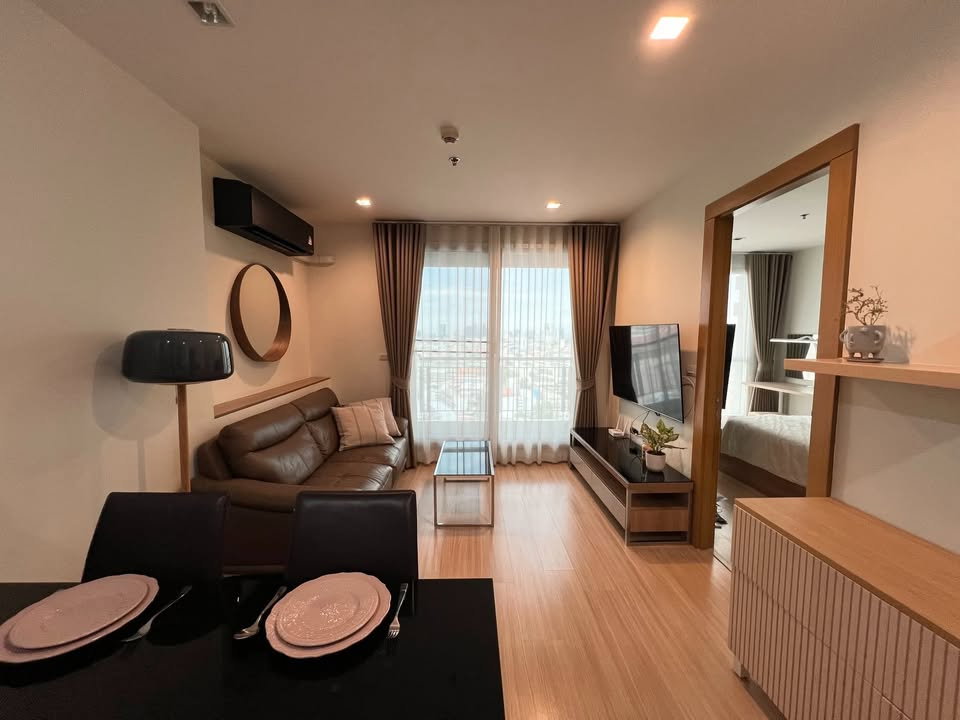 picture Condo for Rent at Rhythm Ratchada - Huai Khwang (B6908038) - 1/14