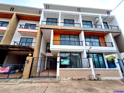 Townhouses for sale : TOWN HOUSE 23.7 Sq.w. Hat Yai Songkhla for 4.6M